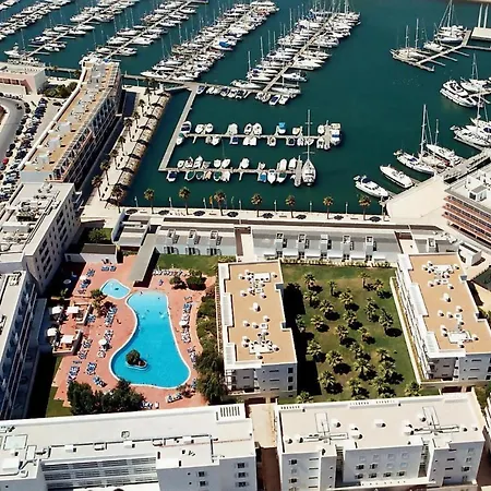 Daire Marina Club I Holiday Complex, Lagos *